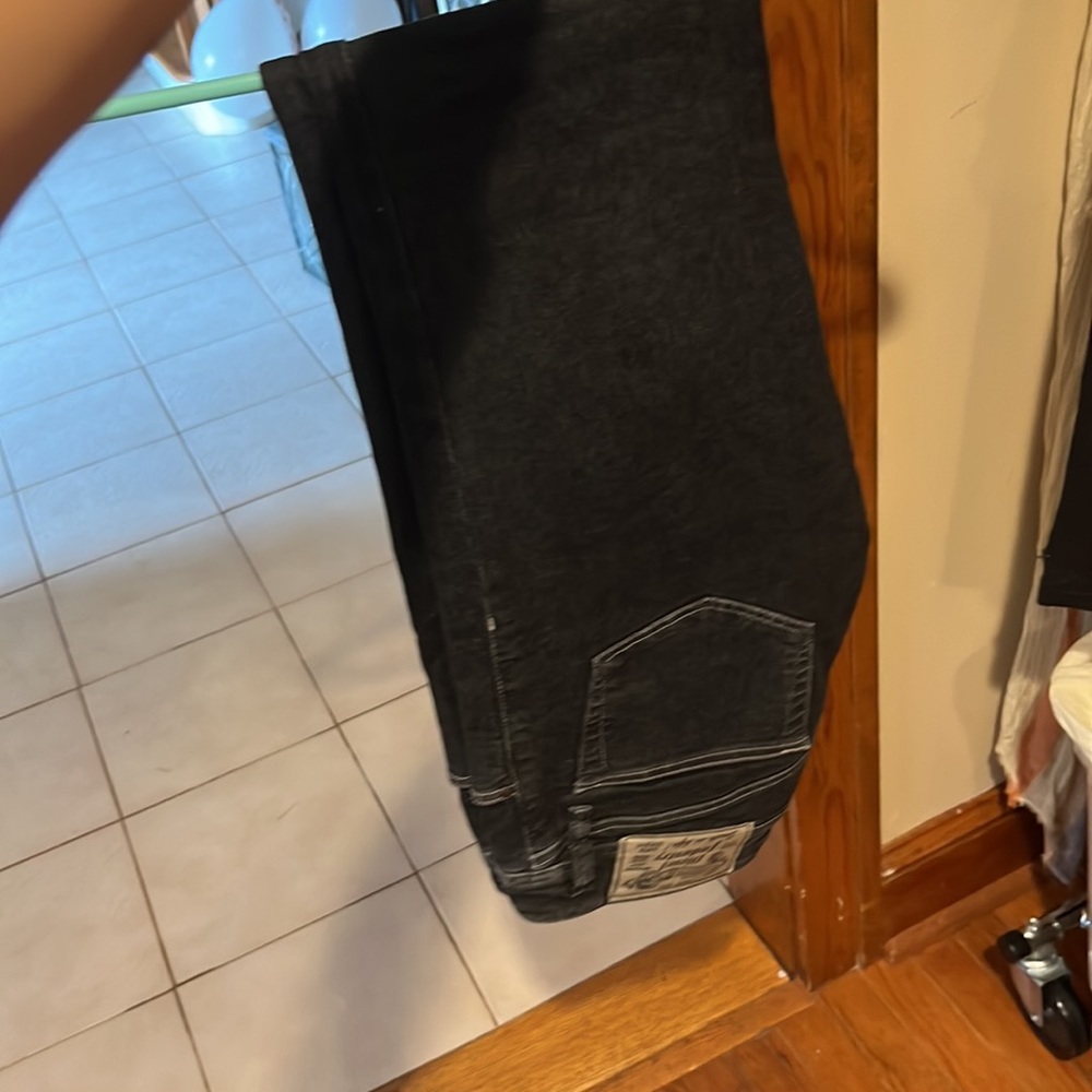 Diesel - Picture 2 of 3